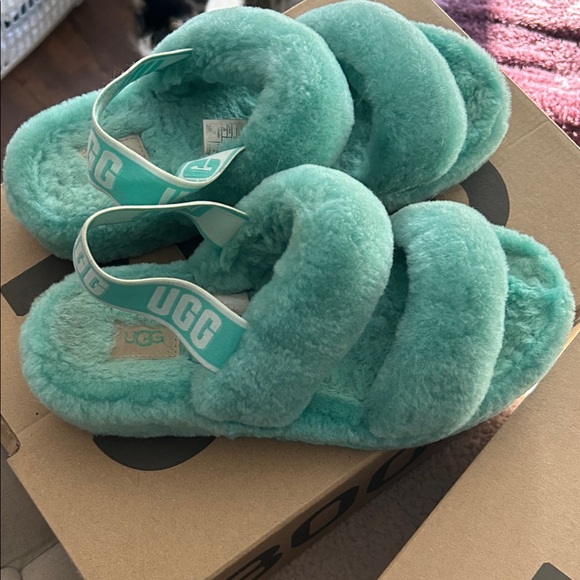 UGG Shoes - UGG Plush Aqua Slippers